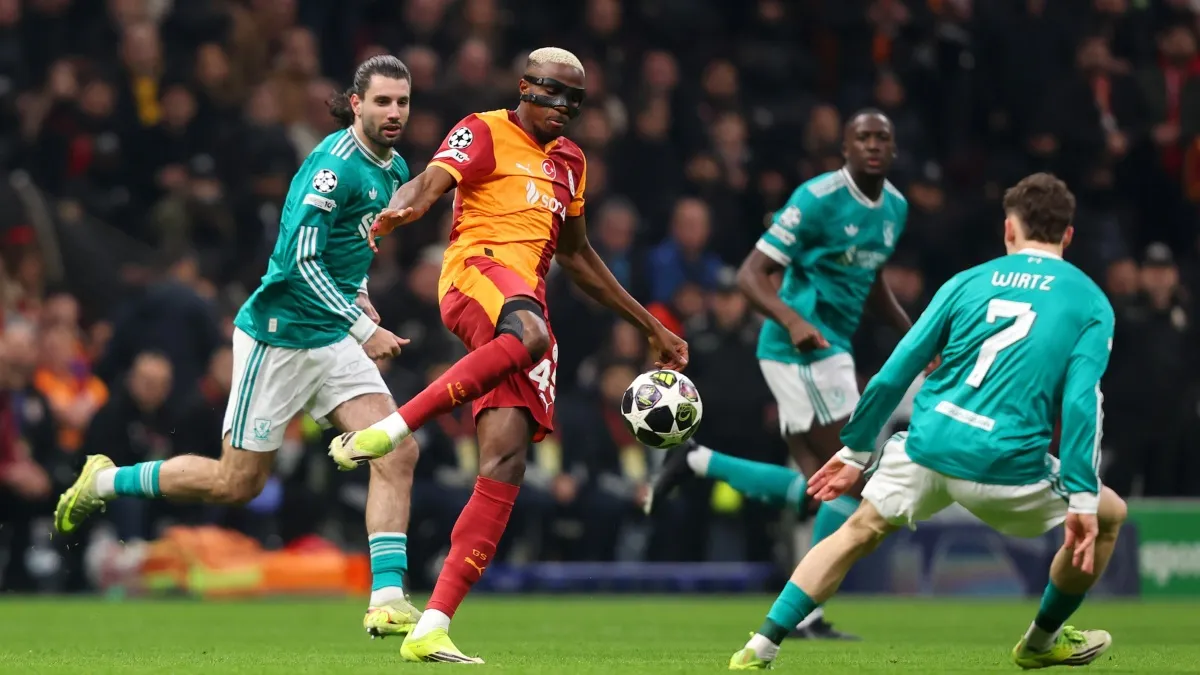 LIVERPOOL PERDE PARA O GALATASARAY NA TURQUIA
